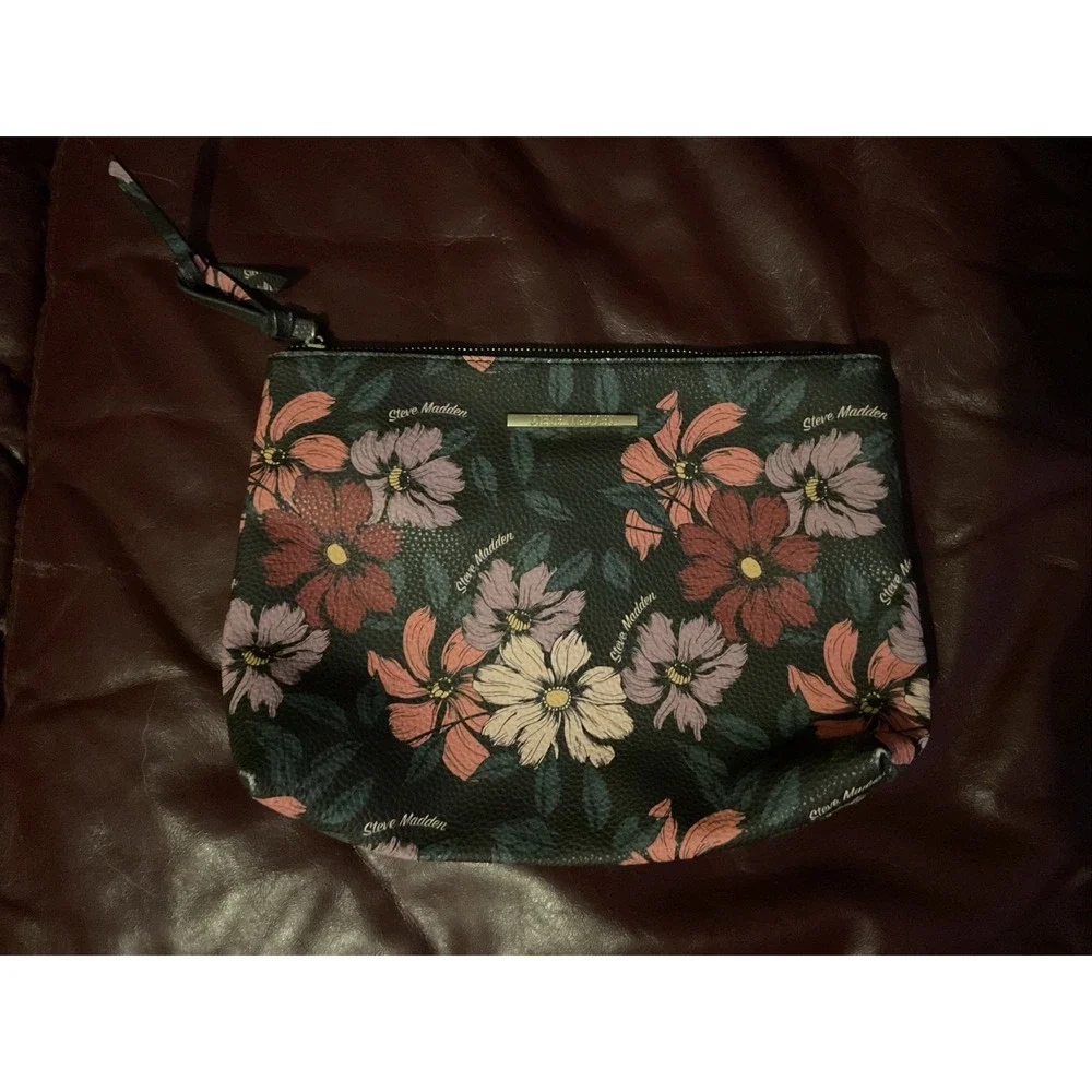 Steve‎ Madden Floral Clutch Leather Bag